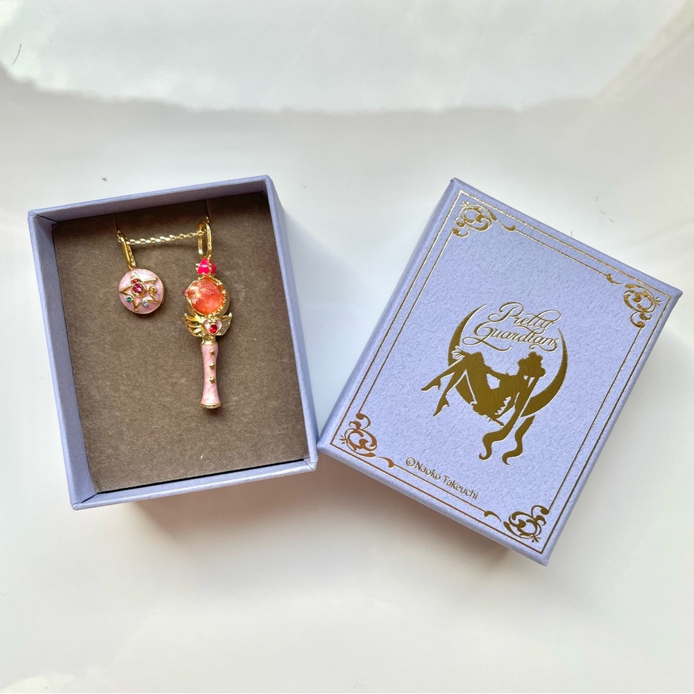 Sailor Moon Crystal Star Compact & Cutie Moon Rod Clear Pendant Sailor Moon 2019